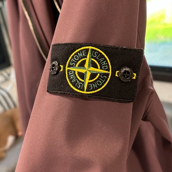 Stone Island Designer Jacket - Picture 3 of 4